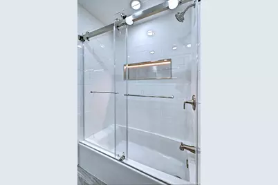 8 Prairie Road, Huntington Station, NY 11746 - Photo 20