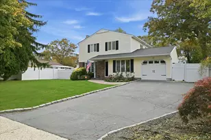 16 Country Ln Dr, Kings Park, NY 11754 - Photo 2