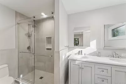 14 Woodland Lane, Quogue, NY 11959 - Photo 12