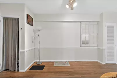 84-35 Lander Street #2B, Briarwood, NY 11435 - Photo 8