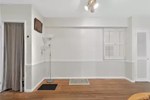 84-35 Lander St, Briarwood, NY 11435 - Photo 8