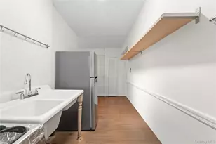 84-35 Lander St, Briarwood, NY 11435 - Photo 8