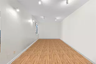 84-35 Lander St, Briarwood, NY 11435 - Photo 2