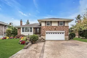 944 Plum Tree Rd W, Westbury, NY 11590 - Photo 2