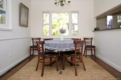 301 Park Lane, Douglaston, NY 11363 - Photo 12