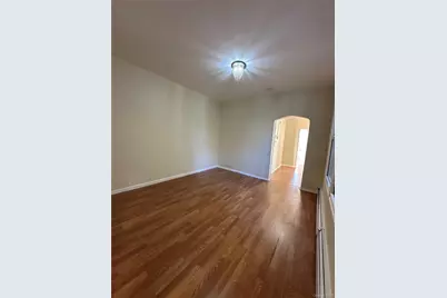 1989 Cruger Avenue #1, Bronx, NY 10462 - Photo 6