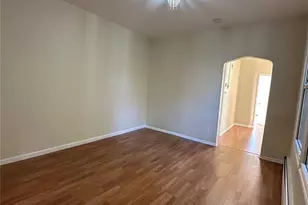 1989 Cruger Ave, Bronx, NY 10462 - Photo 6