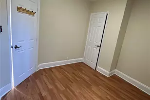 1989 Cruger Ave, Bronx, NY 10462 - Photo 4