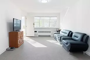 69-09 150th St, Flushing, NY 11367 - Photo 2