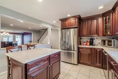 200 Willowood Drive, Wantagh, NY 11793 - Photo 6