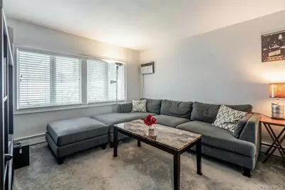 200 Willowood Drive, Wantagh, NY 11793 - Photo 16