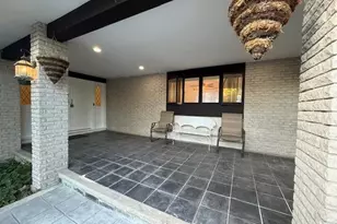 9 Truman Ct, Middletown, NY 10940 - Photo 2