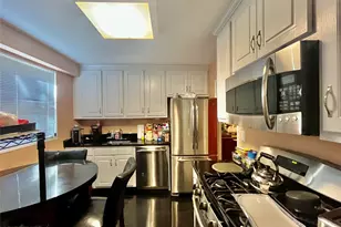 70-20 108th St, Forest Hills, NY 11375 - Photo 4