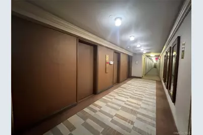 70-20 108th Street #2K, Forest Hills, NY 11375 - Photo 18