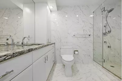 27010 Grand Central Parkway #17K, Floral Park, NY 11005 - Photo 22