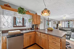 642 State Route 42, Sparrow Bush, NY 12780 - Photo 10