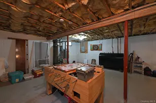 9 Shinnecock Ave, East Quogue, NY 11942 - Photo 36