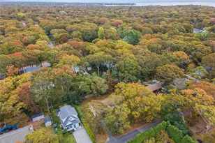 9 Shinnecock Ave, East Quogue, NY 11942 - Photo 4