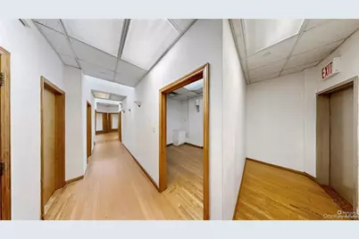 146 Norman Avenue, Brooklyn, NY 11222 - Photo 8