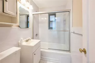 50 White Oak St, New Rochelle, NY 10801 - Photo 10