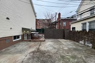 178 Highland Blvd, Brooklyn, NY 11207 - Photo 6