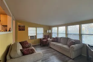 17 Schooner Ln, Calverton, NY 11933 - Photo 8