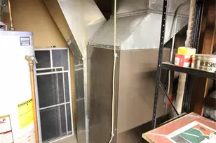 76 Vincent Rd, Hicksville, NY 11801 - Photo 36