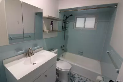 76 Vincent Road, Hicksville, NY 11801 - Photo 20