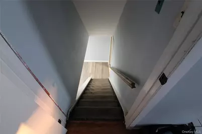 76 Vincent Road, Hicksville, NY 11801 - Photo 30