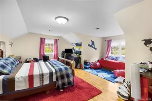 37 Peppermill Ln, Dix Hills, NY 11746 - Photo 34