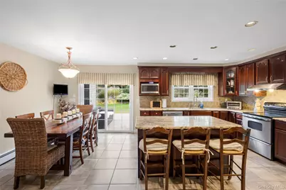 37 Peppermill Lane, Dix Hills, NY 11746 - Photo 20