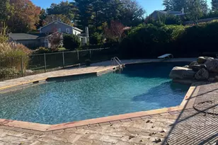 37 Peppermill Ln, Dix Hills, NY 11746 - Photo 44