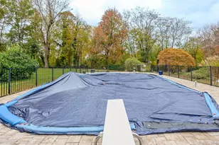 37 Peppermill Ln, Dix Hills, NY 11746 - Photo 46