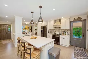 62 14th St, Hicksville, NY 11801 - Photo 6