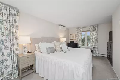 62 14th Street, Hicksville, NY 11801 - Photo 22