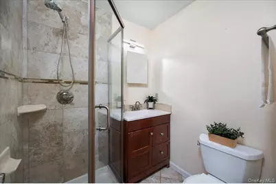 33 Hollowbrook Court N, Cortlandt Manor, NY 10567 - Photo 14