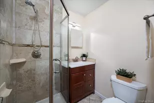 33 Hollowbrook Ct N, Cortlandt Manor, NY 10567 - Photo 14