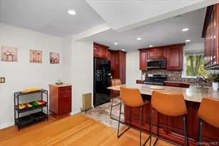 33 Hollowbrook Ct N, Cortlandt Manor, NY 10567 - Photo 8