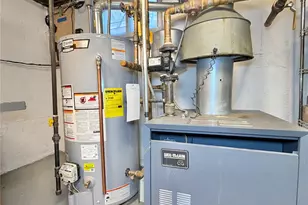 53-35 192nd St, Fresh Meadows, NY 11365 - Photo 20