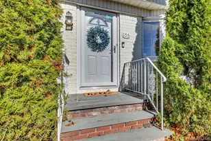 155 Fairview Rd, Farmingdale, NY 11735 - Photo 2