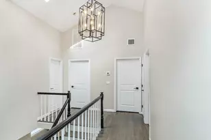 11 Maple St, Glenwood Landing, NY 11547 - Photo 22