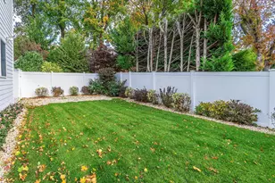 11 Maple St, Glenwood Landing, NY 11547 - Photo 40