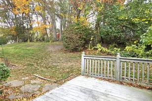 618 Lake Ct, Middle Island, NY 11953 - Photo 18