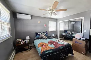 19 Curve Ln, Levittown, NY 11756 - Photo 12