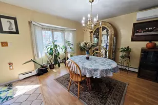 19 Curve Ln, Levittown, NY 11756 - Photo 6