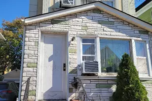 94-29 114th St, Richmond Hill, NY 11419 - Photo 2