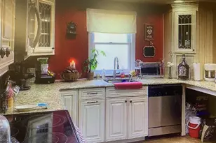 54 Robert St, Freeport, NY 11520 - Photo 4