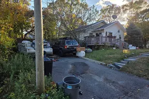 4 Forest St, Ronkonkoma, NY 11779 - Photo 10