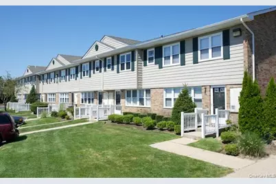 1355 Roanoke Avenue #3RD, Riverhead, NY 11901 - Photo 1
