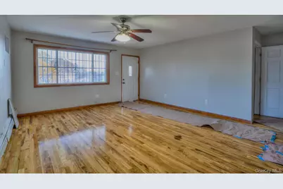 13048 129th Street, Ozone Park, NY 11420 - Photo 4